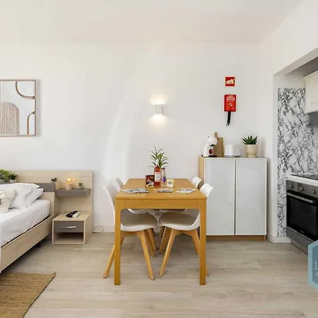 Moai Dream Apartment